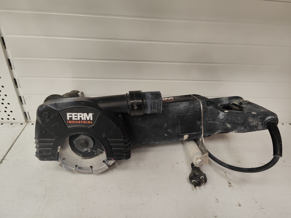 Штроборез Ferm WCM1001P