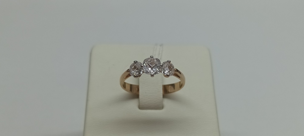 КОЛЬЦО С КАМНЯМИ (Au 585)