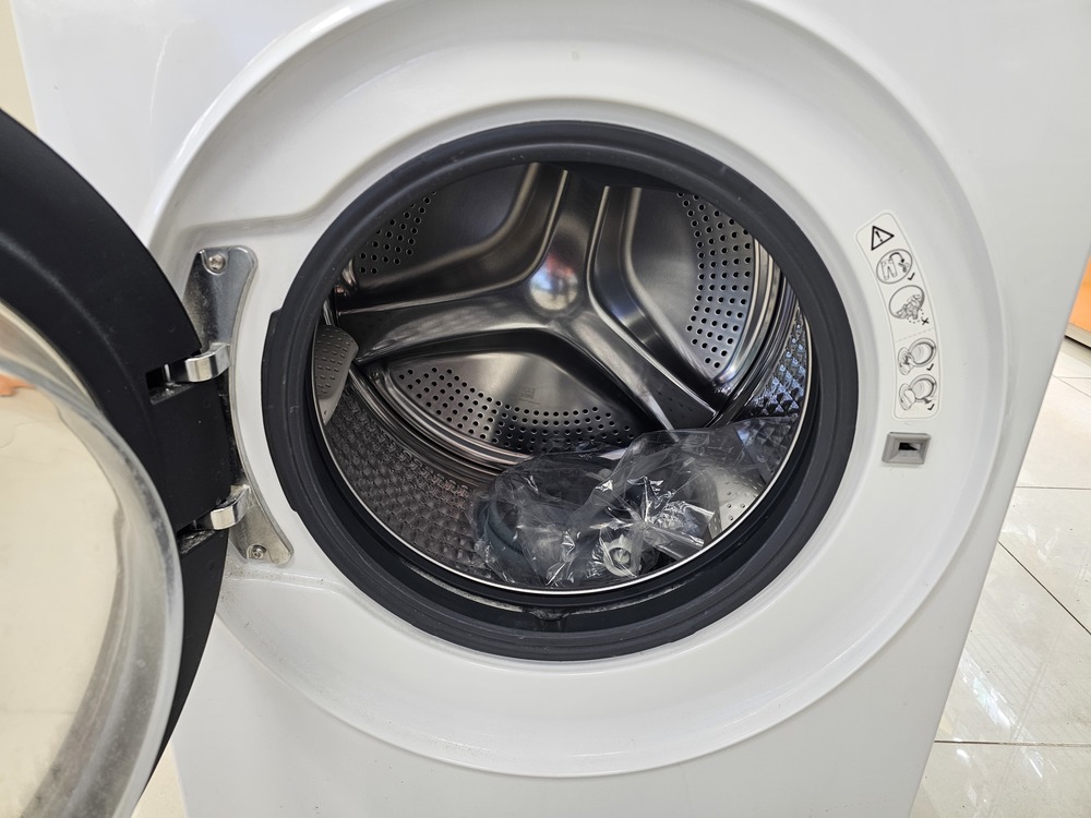 Стиральная машина Haier HW90-BP14959