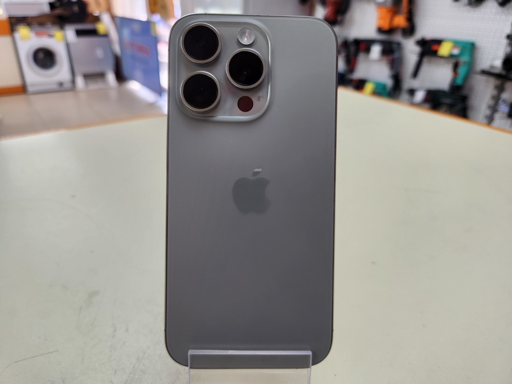 Смартфон Apple Iphone 15 Pro 128Gb