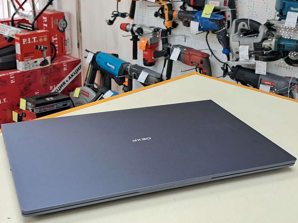 Ноутбук Dexp atlas; Core i3-1215U, Intel UHD Graphics, 8 Гб, 256 Гб, Нет