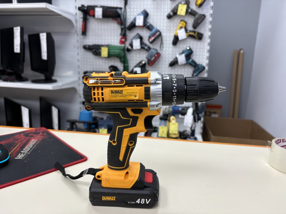 Шуруповерт Dewalt 18-25 n.m