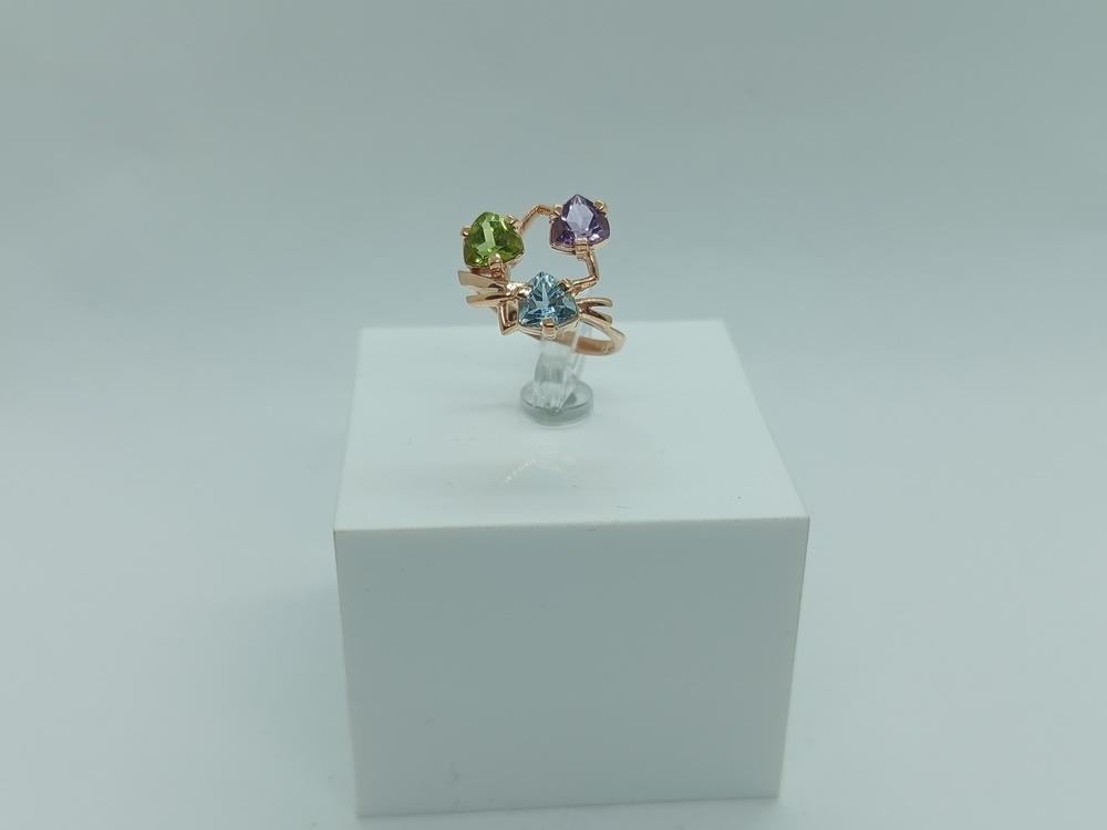 КОЛЬЦО С КАМНЯМИ (Au 585)