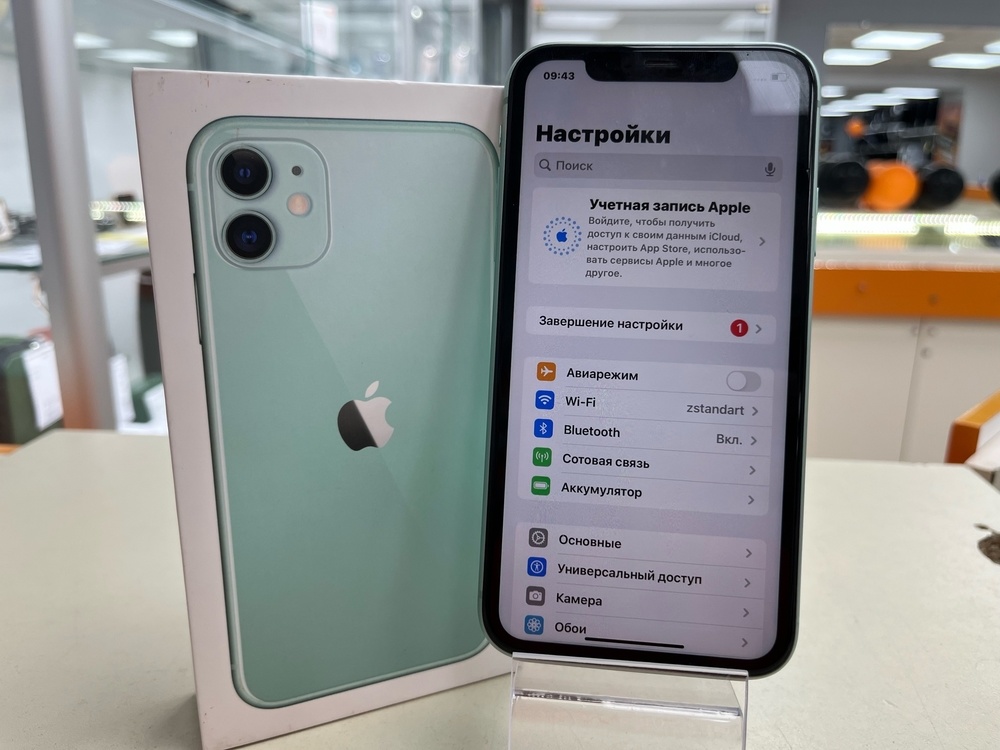 Смартфон Apple iPhone 11 64Gb