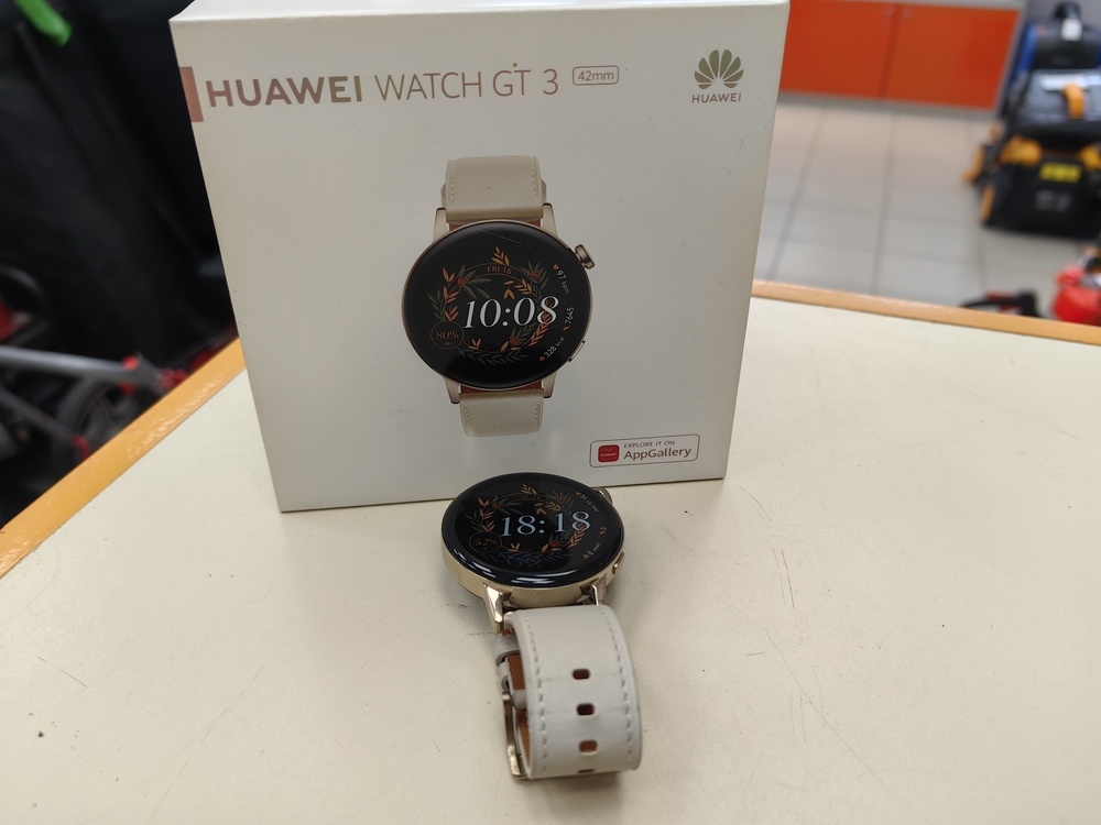 Смарт-часы Huawei GT 3