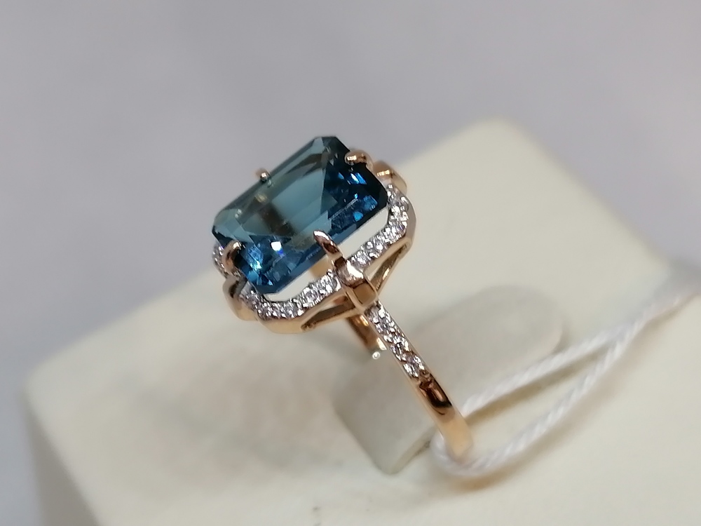 КОЛКМИ585 КОЛЬЦО С КАМНЯМИ (Au 585)