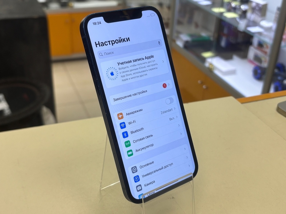 Смартфон Apple iPhone 12 64Gb