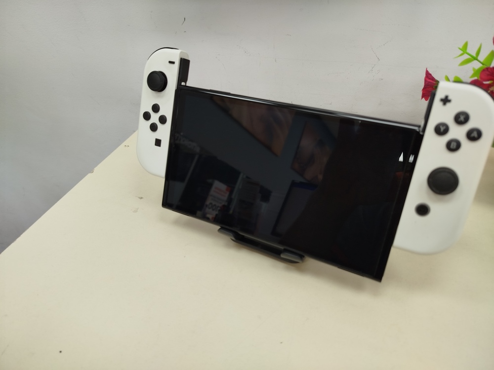 Игровая приставка Nintendo Switch Oled Игровая приставка Nintendo Switch Oled