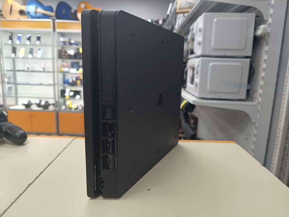 Игровая приставка PlayStation 4 Slim 500GB