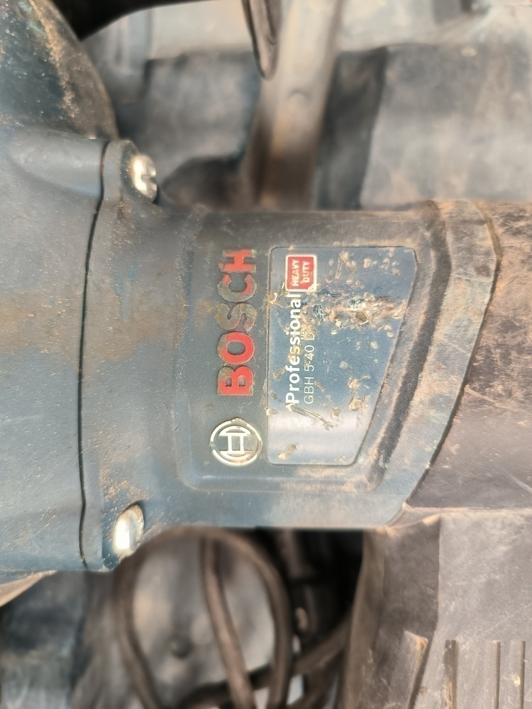 Перфоратор Bosch GBH 5-40D