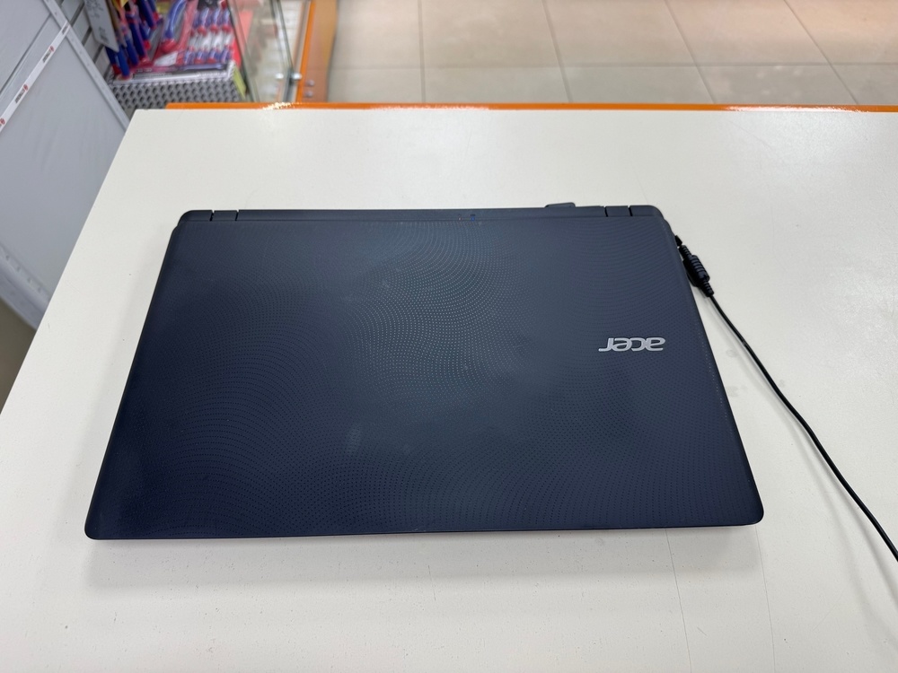 Ноутбук Acer Es 15; AMD, A4, A4-7210, AMD, Radeon R3 series, 4 Гб, Нет, 500 Гб