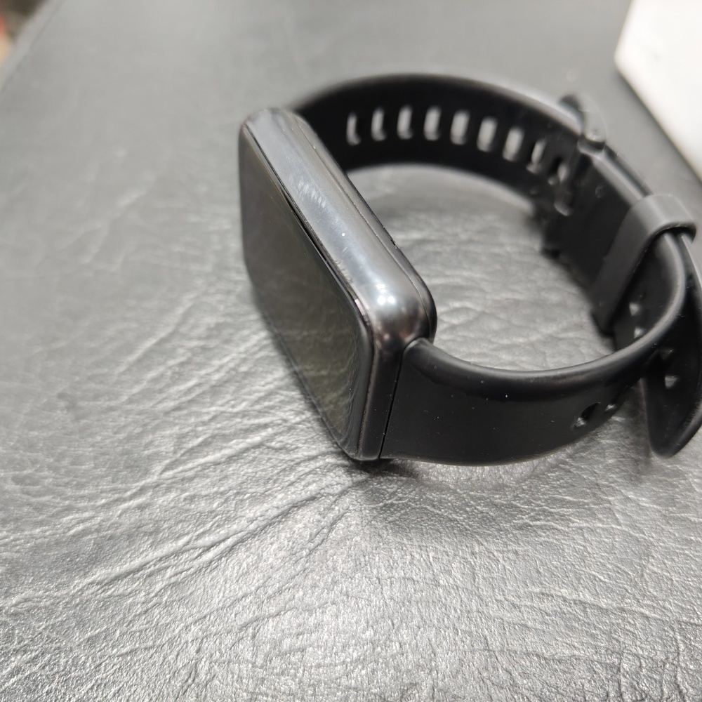Смарт-часы Huawei WATCH FIT 2