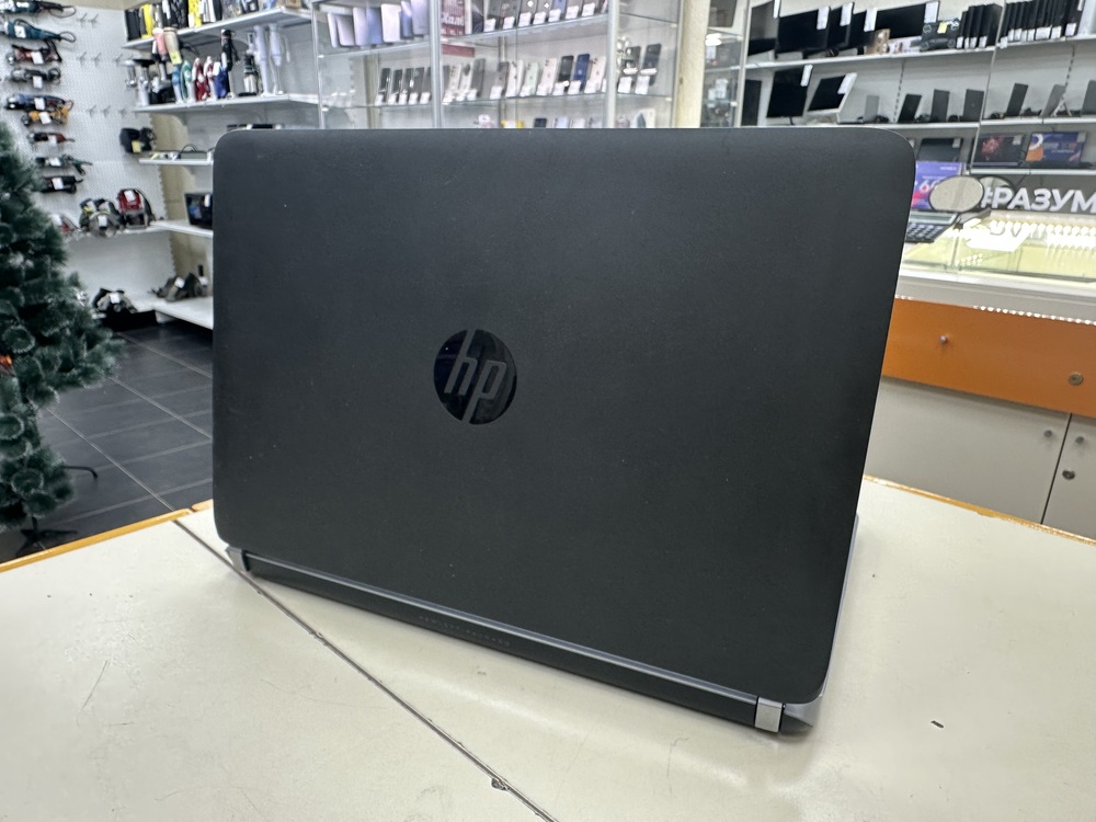 Ноутбук HP; Core i3-4030U, Intel UHD Graphics, 4 Гб, 240 Гб, Нет