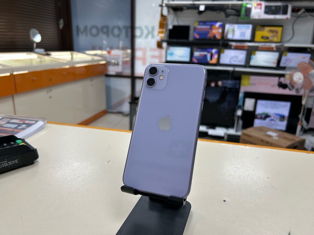 Смартфон Apple iPhone 11 64Gb