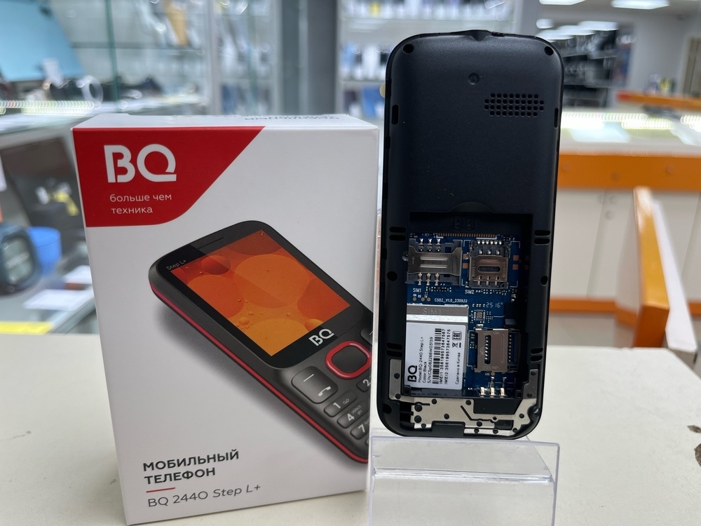 Мобильный телефон BQ 2440