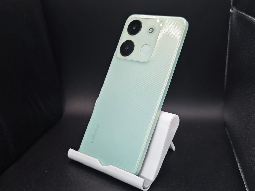 Смартфон Infinix Smart 7 3/64