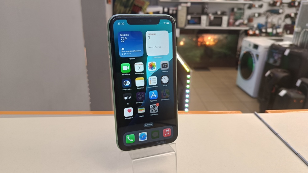 Смартфон Apple iPhone 11 64Gb