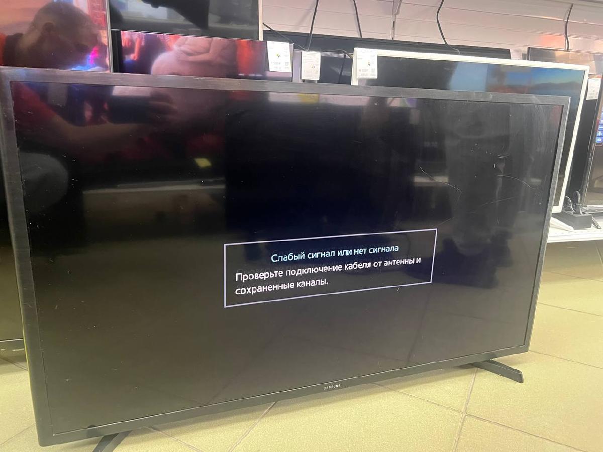 LED Телевизор Samsung UE40J5200AU