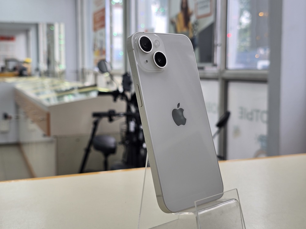 Смартфон Apple Iphone 14 128Gb