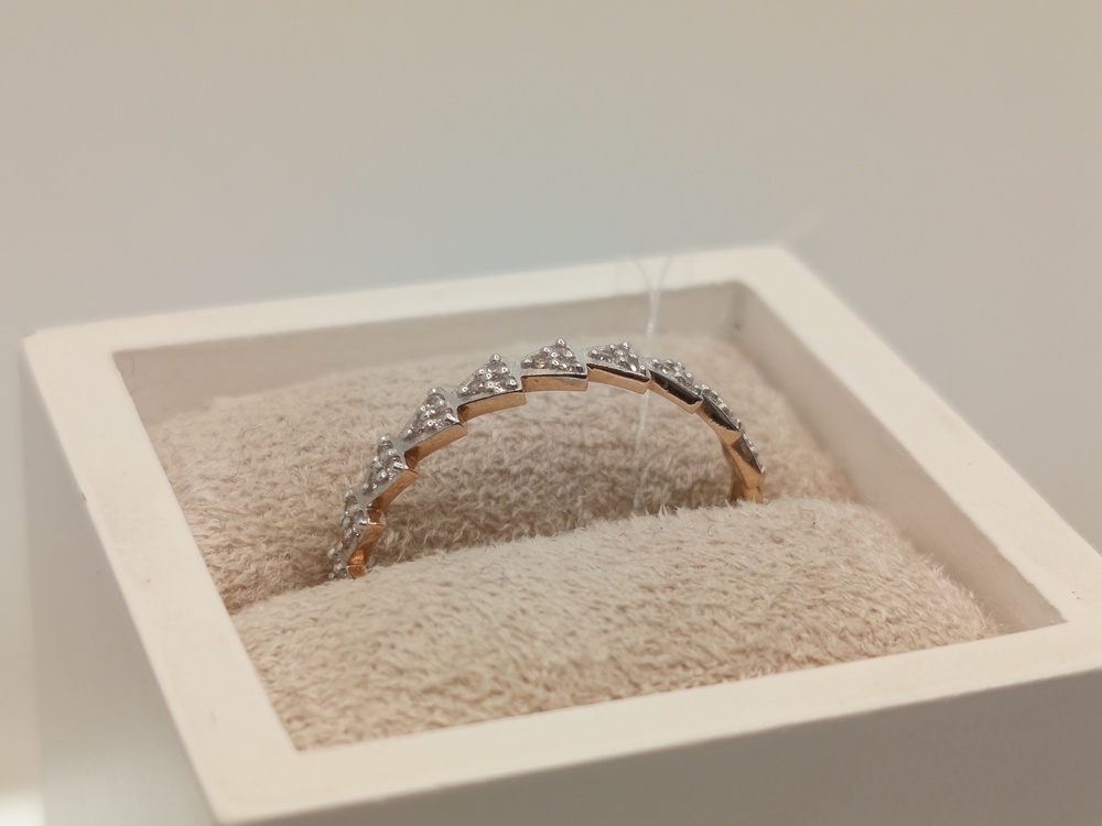 КОЛЬЦО С КАМНЯМИ (Au 585)