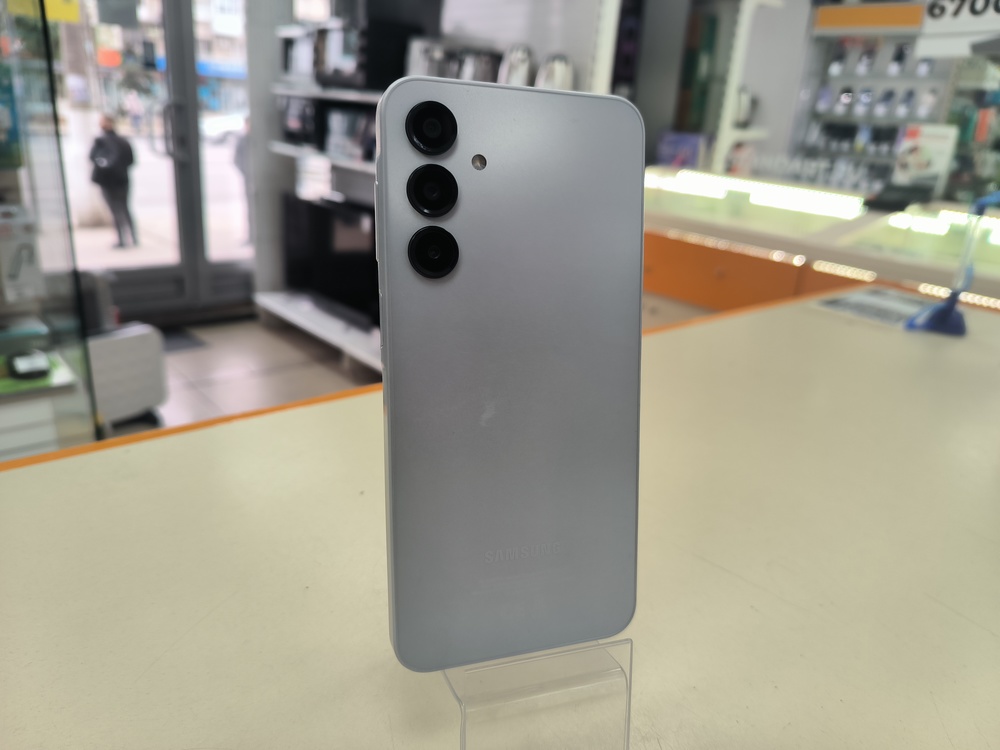 Смартфон Samsung Galaxy A16 4/128