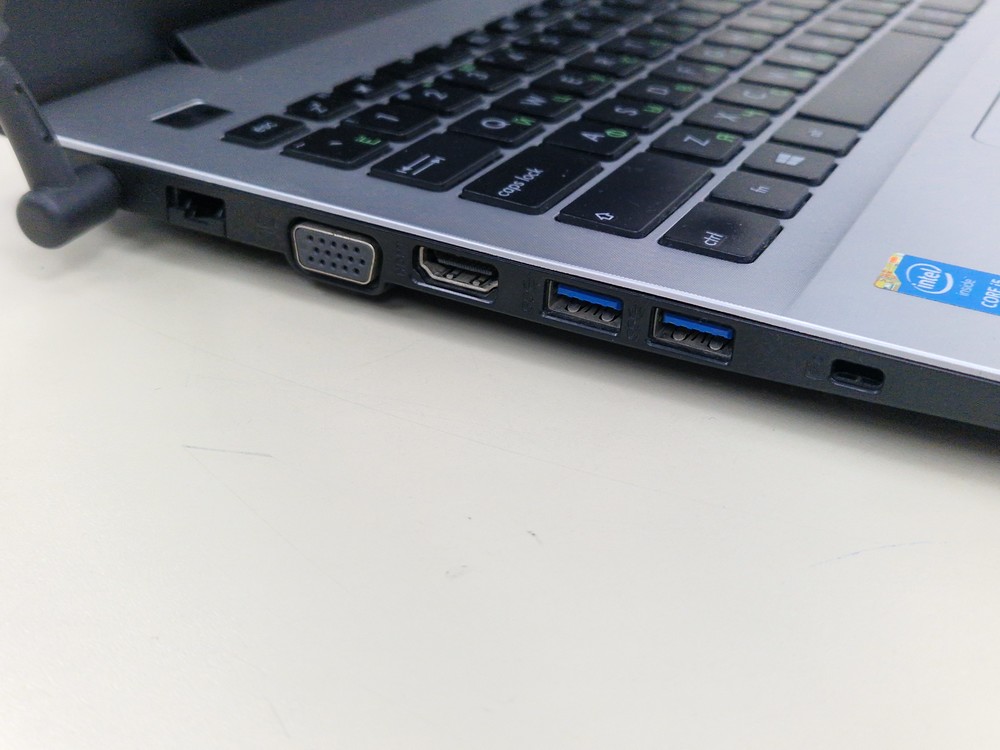 Ноутбук ASUS X555L; Core i5-4210U, GeForce 840M, 12 Гб, 256 Гб, Нет