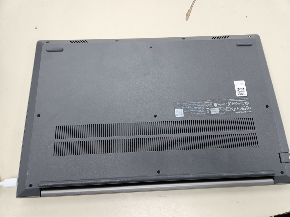 Ноутбук Lenovo; Ryzen 5 4500U, AMD Radeon (TM) Graphics, 8 Гб, 240 Гб, Нет