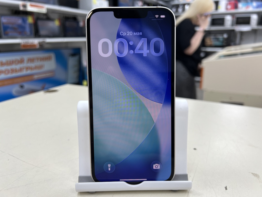 Смартфон Apple iPhone 13 128Gb