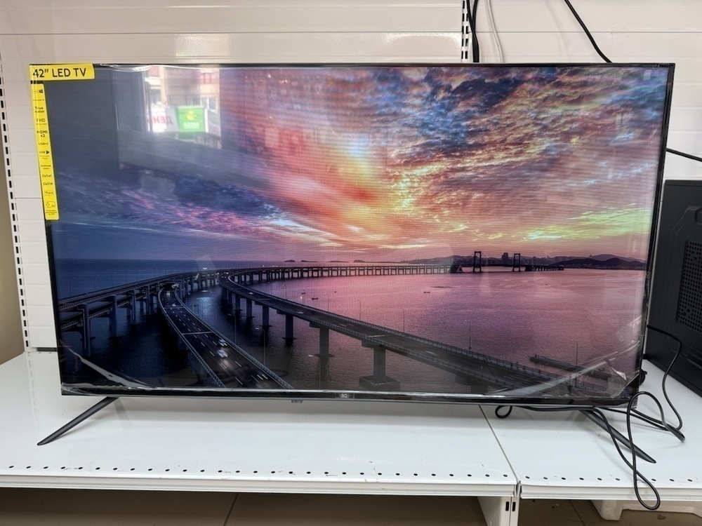 LED Телевизор BQ 42FS02B