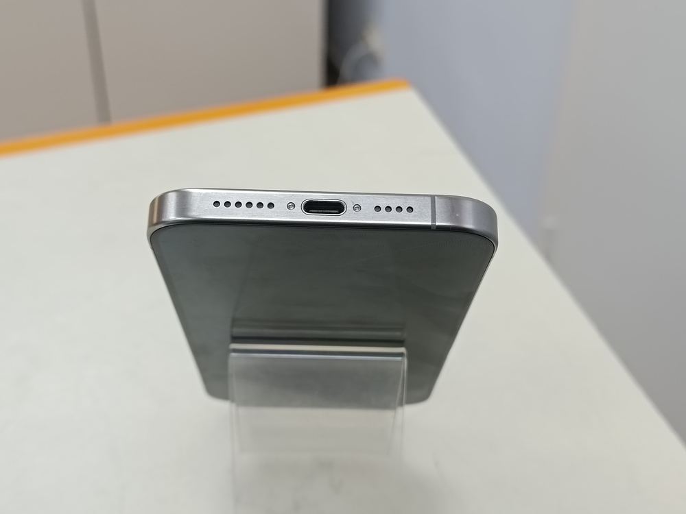 Смартфон Apple iPhone 15 Pro Max 256Gb