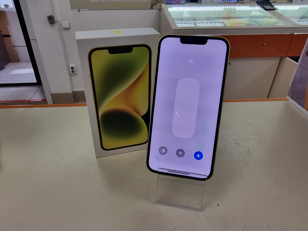 Смартфон Apple Iphone 14 128Gb