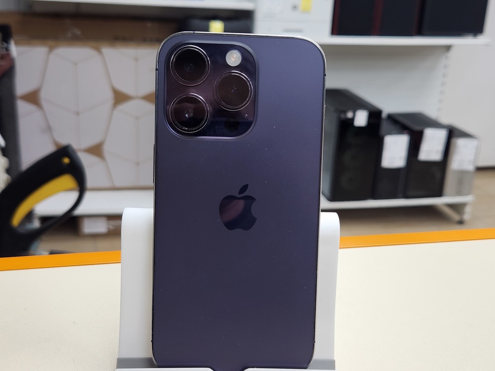 Смартфон Apple Iphone 14 Pro 128Gb