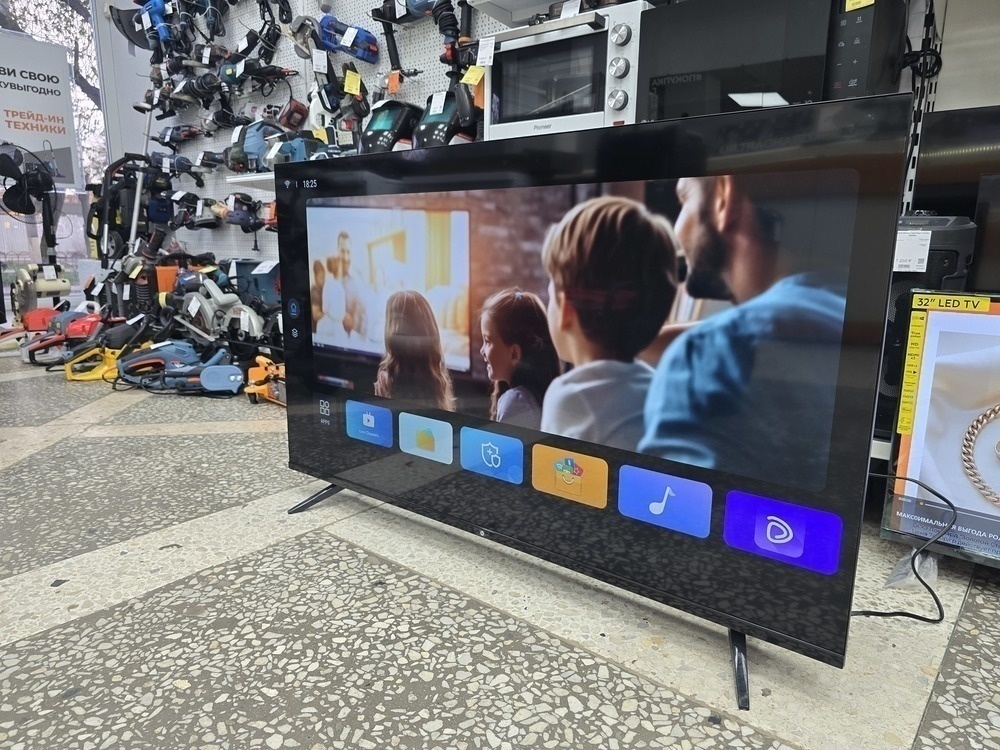 LED Телевизор HI VHIX-50U239MSA