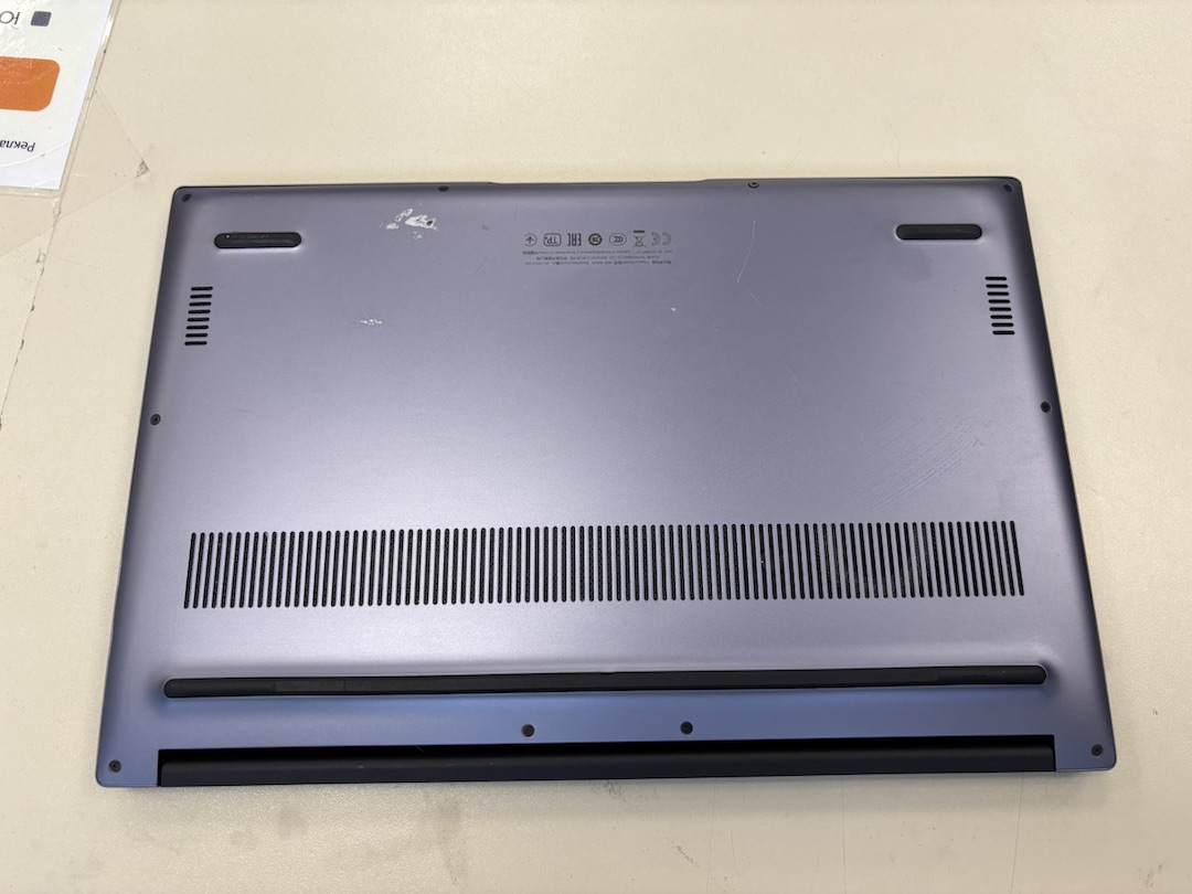 Ноутбук Huawei; Core i5-10210U, Intel UHD Graphics, 8 Гб, 240 Гб, Нет