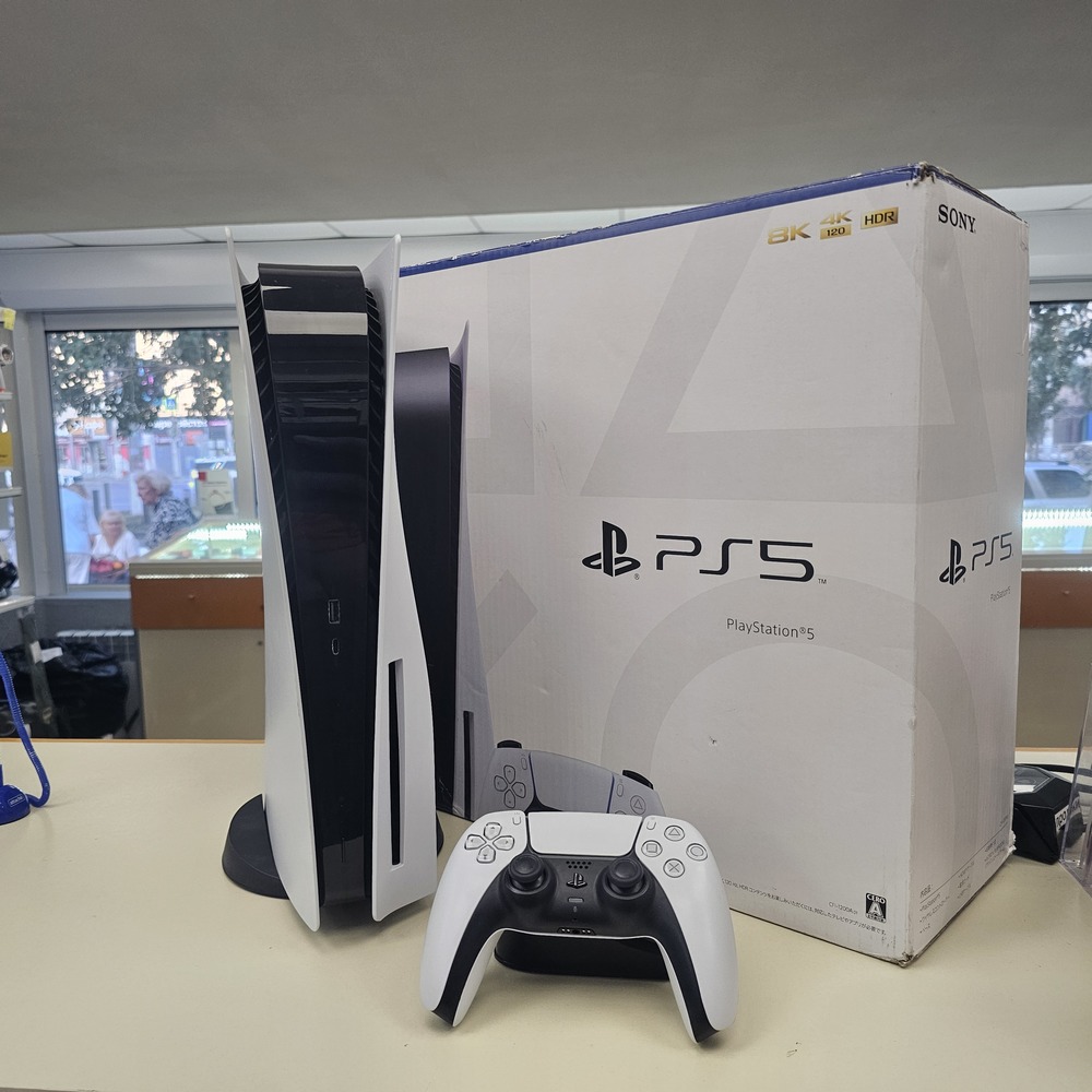 Игровая приставка PlayStation 5 825Gb (С дисководом)