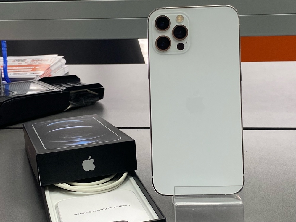 Смартфон Apple iPhone 12 Pro 128Gb