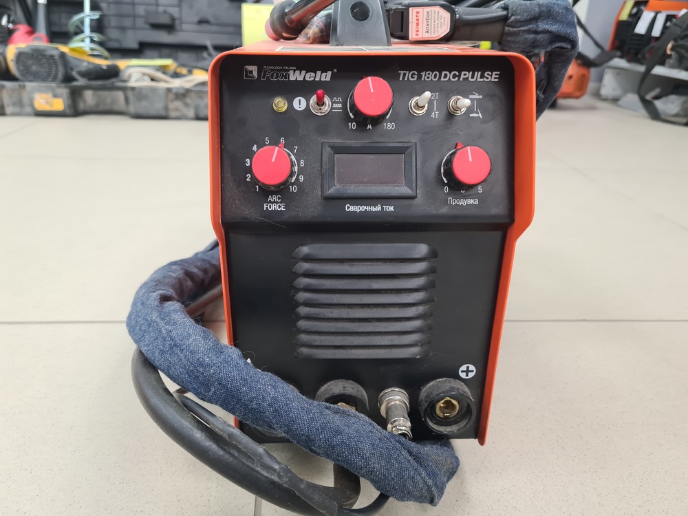 Сварочный аппарат FoxWeld FoxWeld TIG 180DC; Сварочный аппарат FoxWeld FoxWeld TIG 180DC;