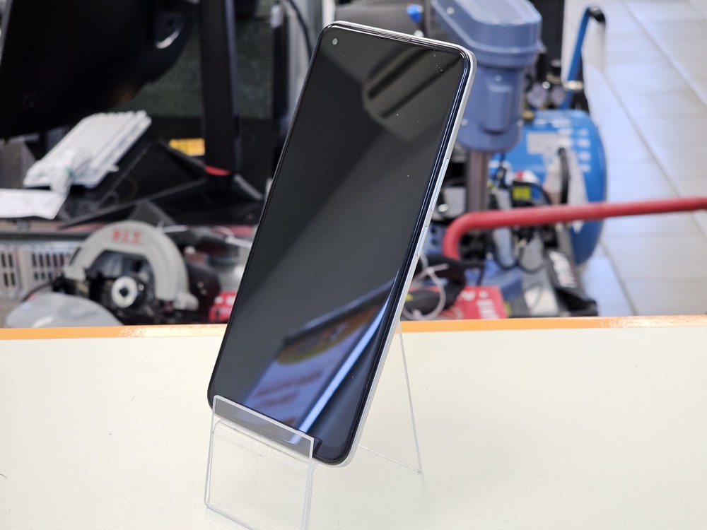 Смартфон Realme 8 6/128