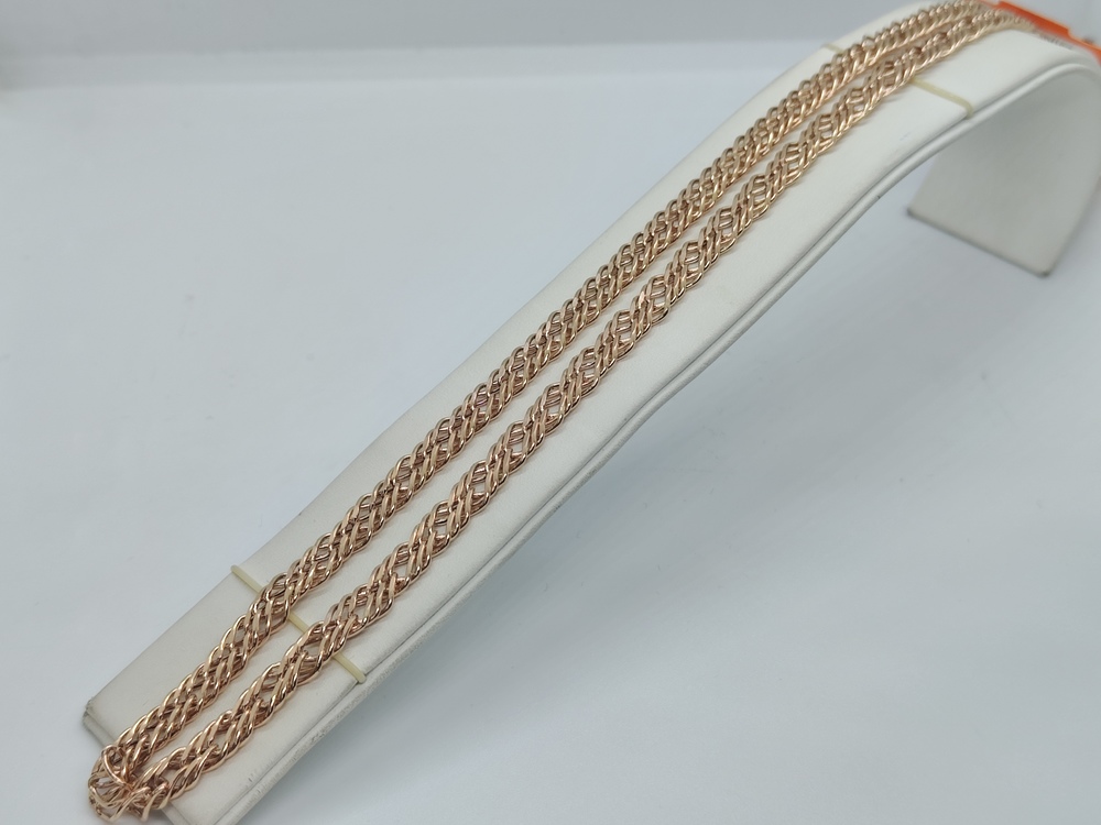 ЦПР3585 ЦЕПЬ ПУСТОТЕЛАЯ Ромб тройной (Au 585) ЦПР3585 ЦЕПЬ ПУСТОТЕЛАЯ Ромб тройной (Au 585)