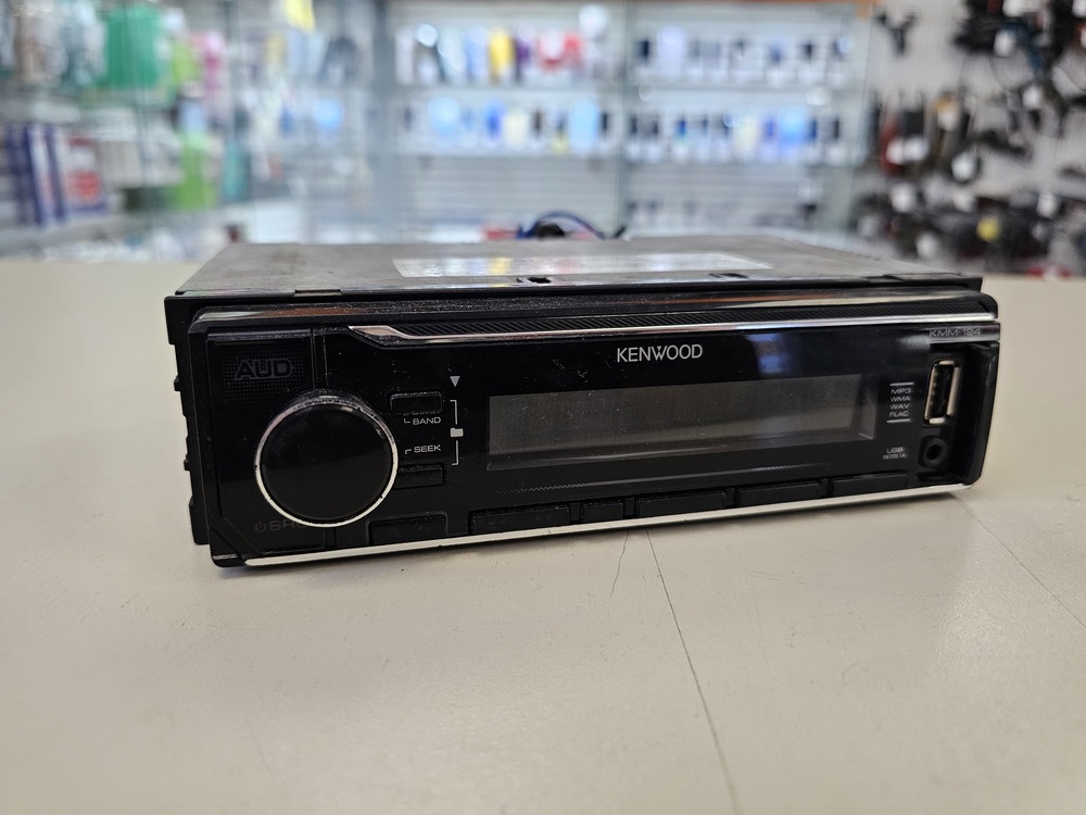 Автомагнитола Kenwood KMM-124