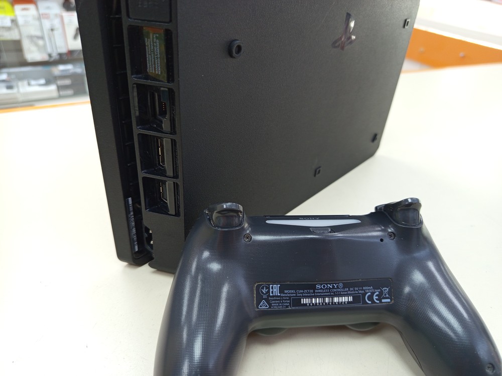 Игровая приставка PlayStation 4 Slim 1Tb
