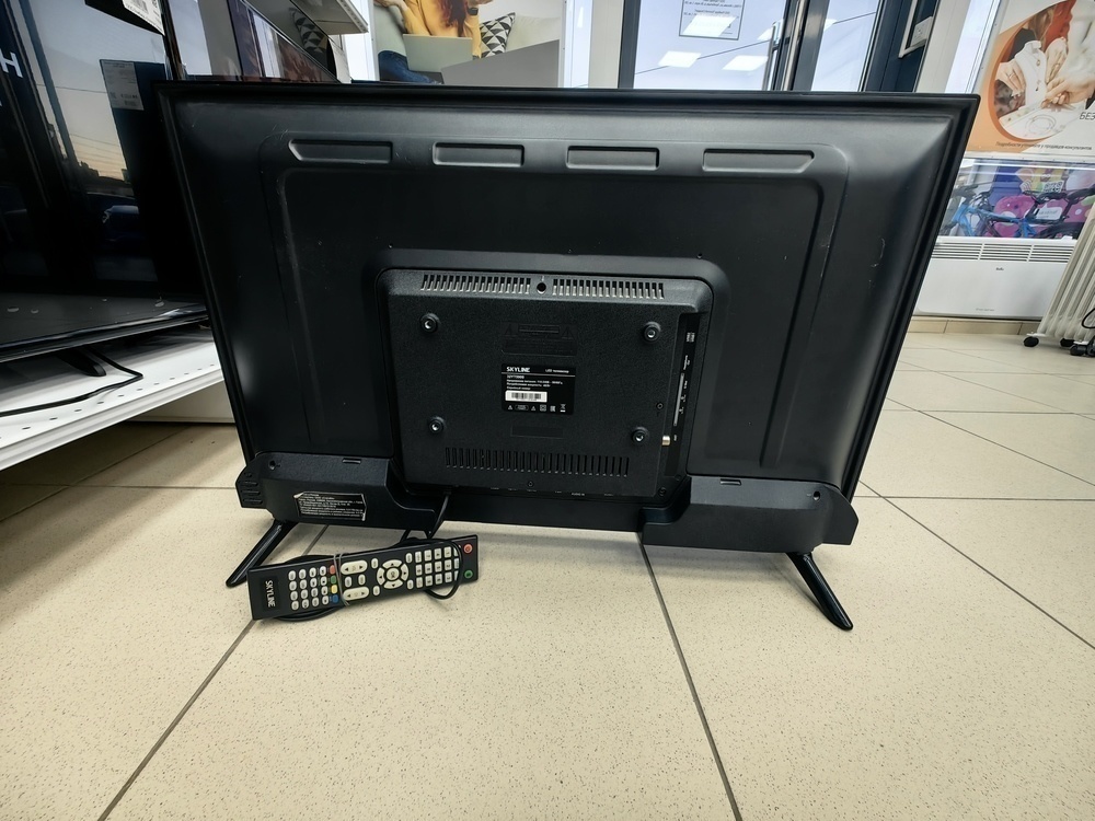 LED Телевизор Skyline 32YST5900