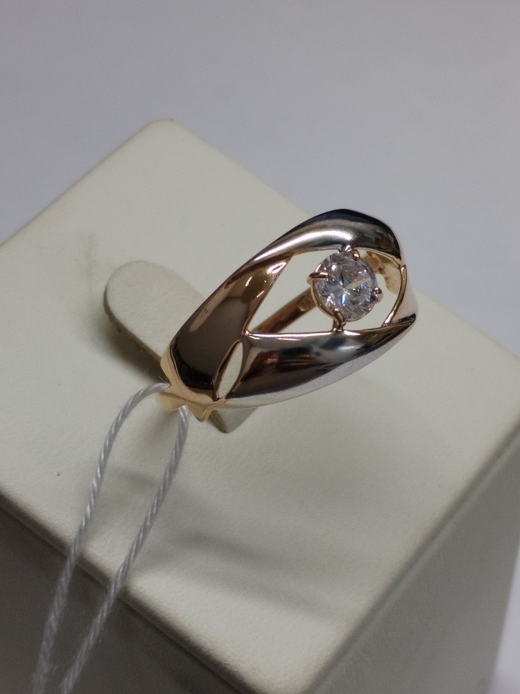 КОЛКМ585 КОЛЬЦО С КАМНЕМ (Au 585)