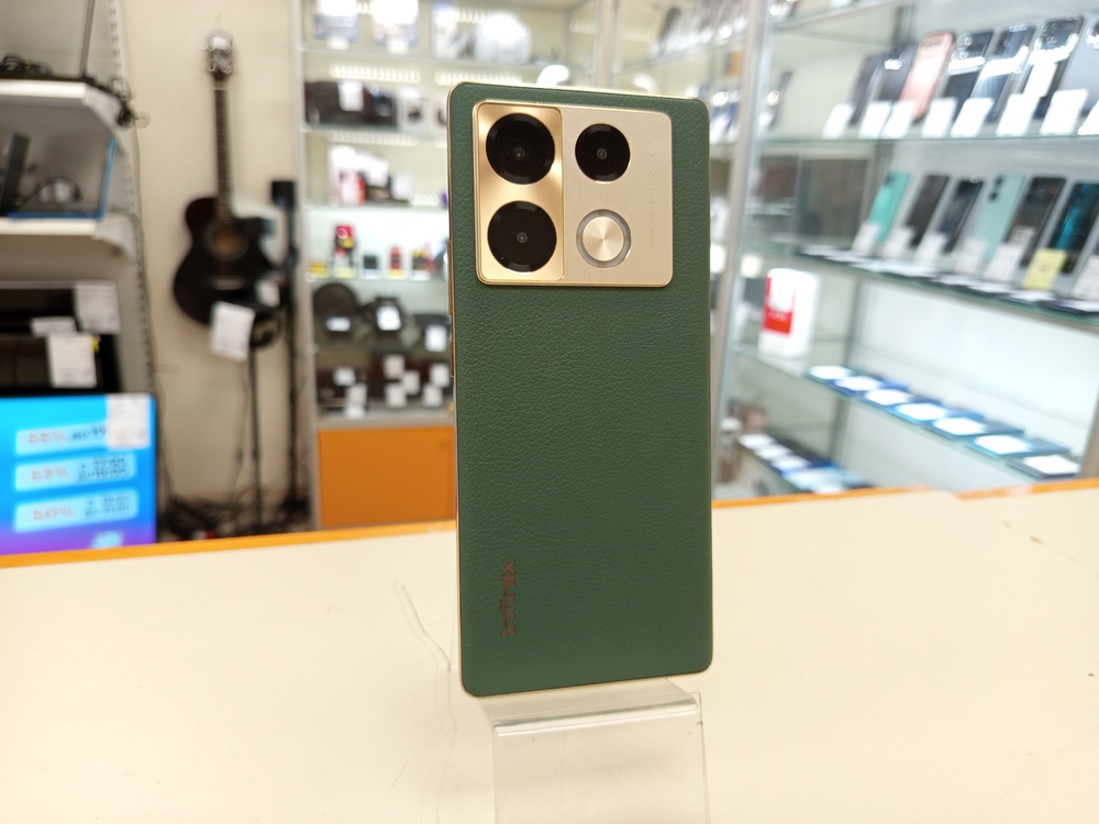 Смартфон Infinix Note 40 Pro 8/256