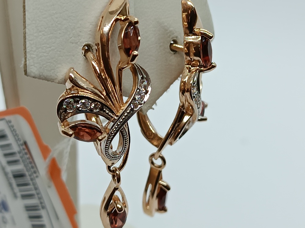 СКМИ585 СЕРЬГИ С КАМНЯМИ (Au 585)