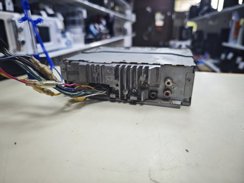 Автомагнитола Pioneer DEH-3200UB
