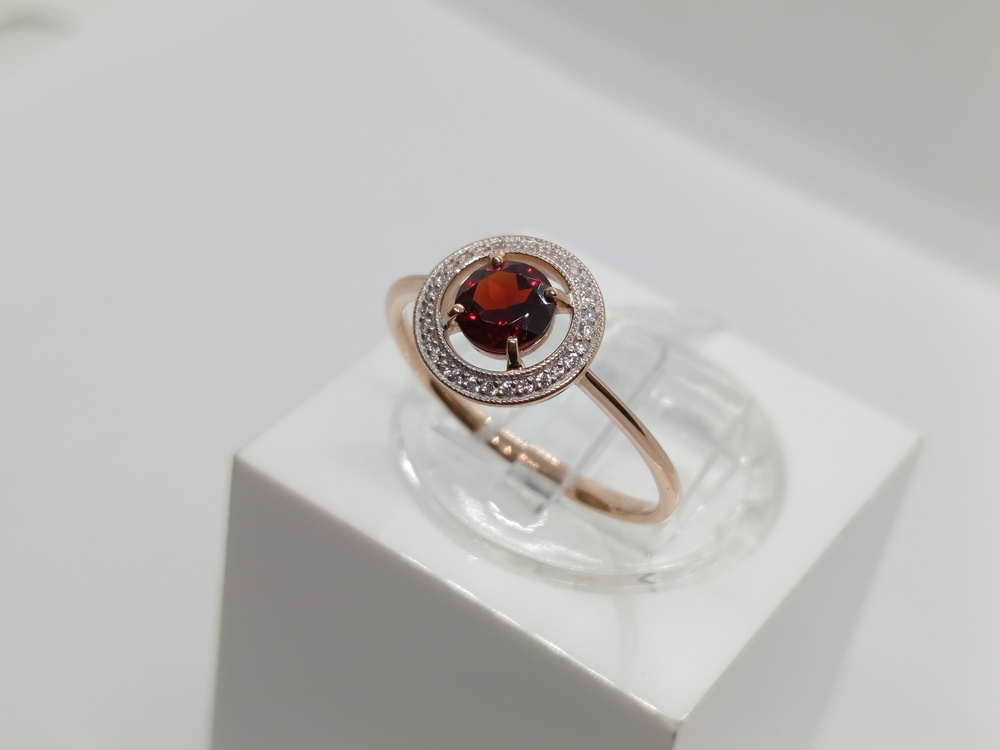 КОЛКМИ585 КОЛЬЦО С КАМНЯМИ (Au 585)