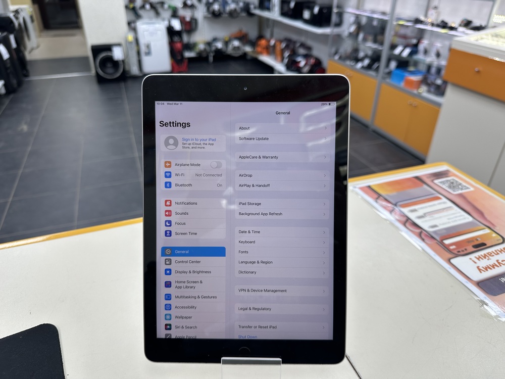 Планшет Apple IPad 6 32 ГБ A1893 (Wi-Fi)