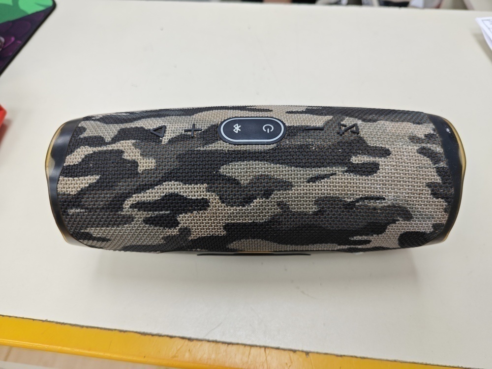 Портативная акустика JBL CHARGE 4