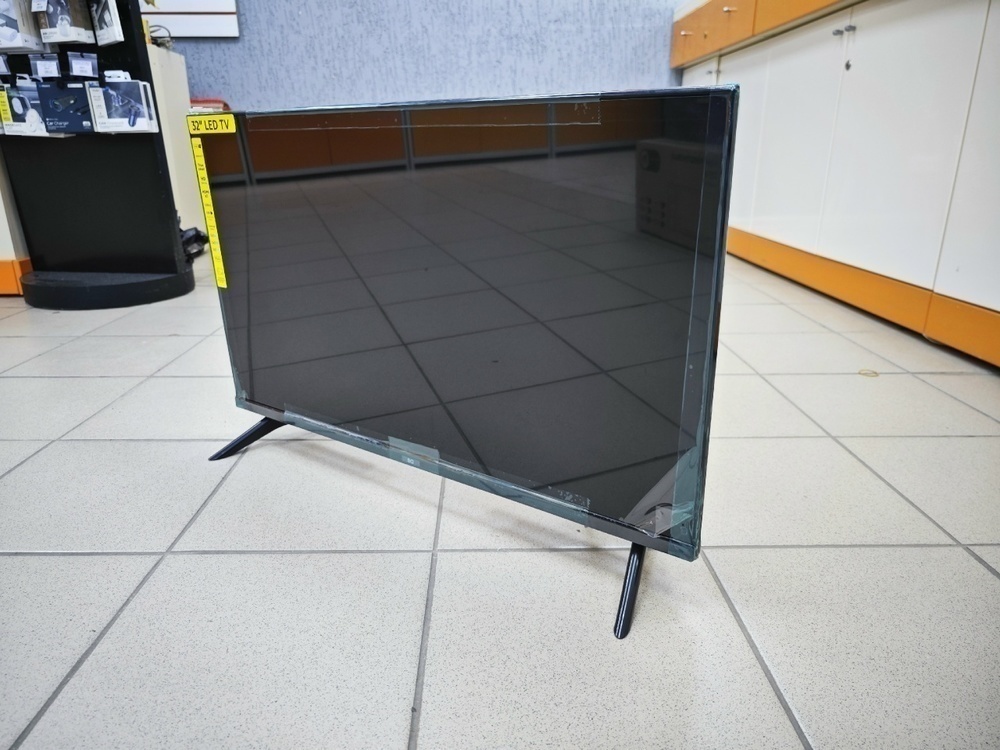 LED Телевизор BQ 32FS34B